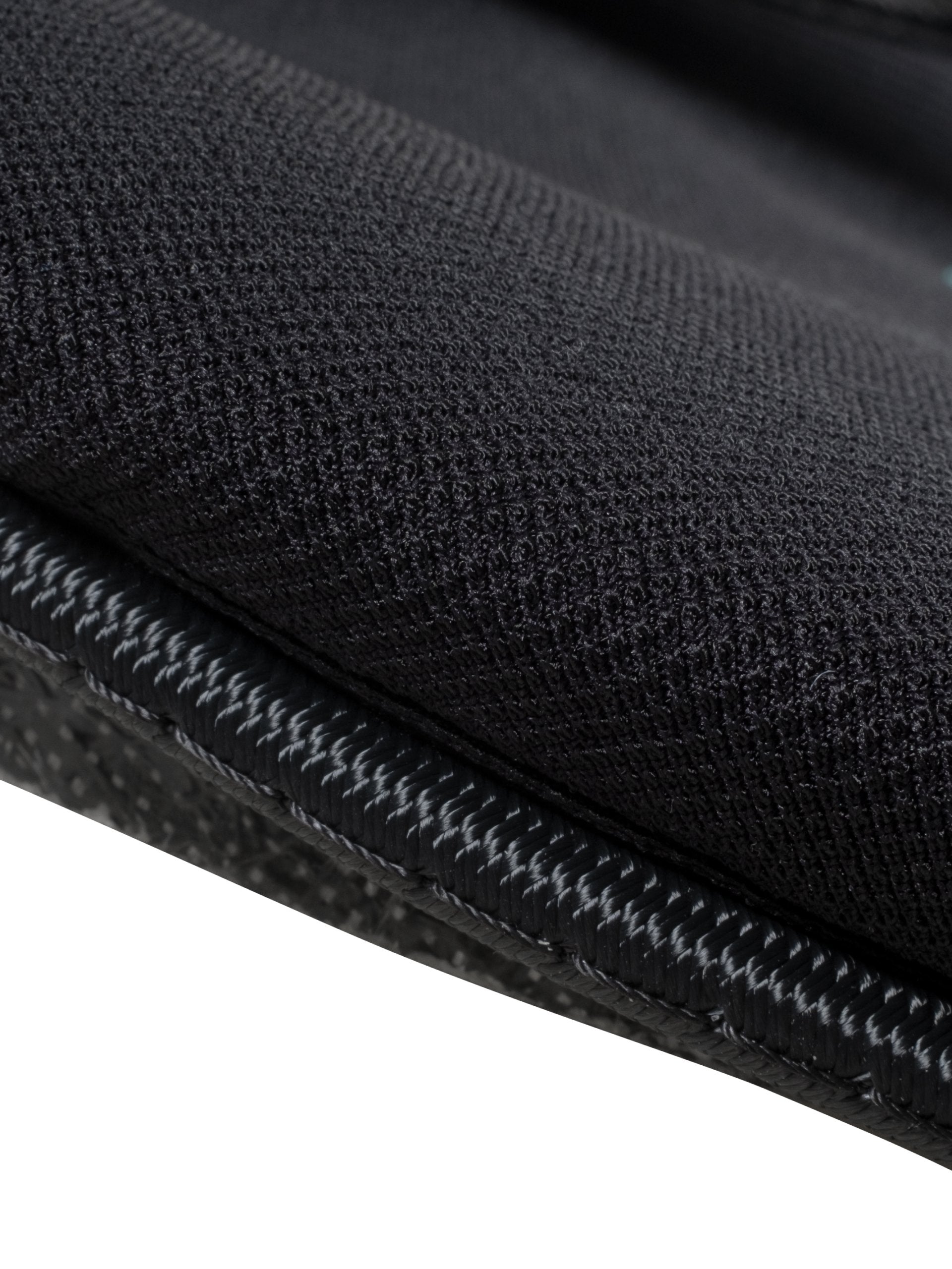 BALLER 87 DECK - CLOSE UP