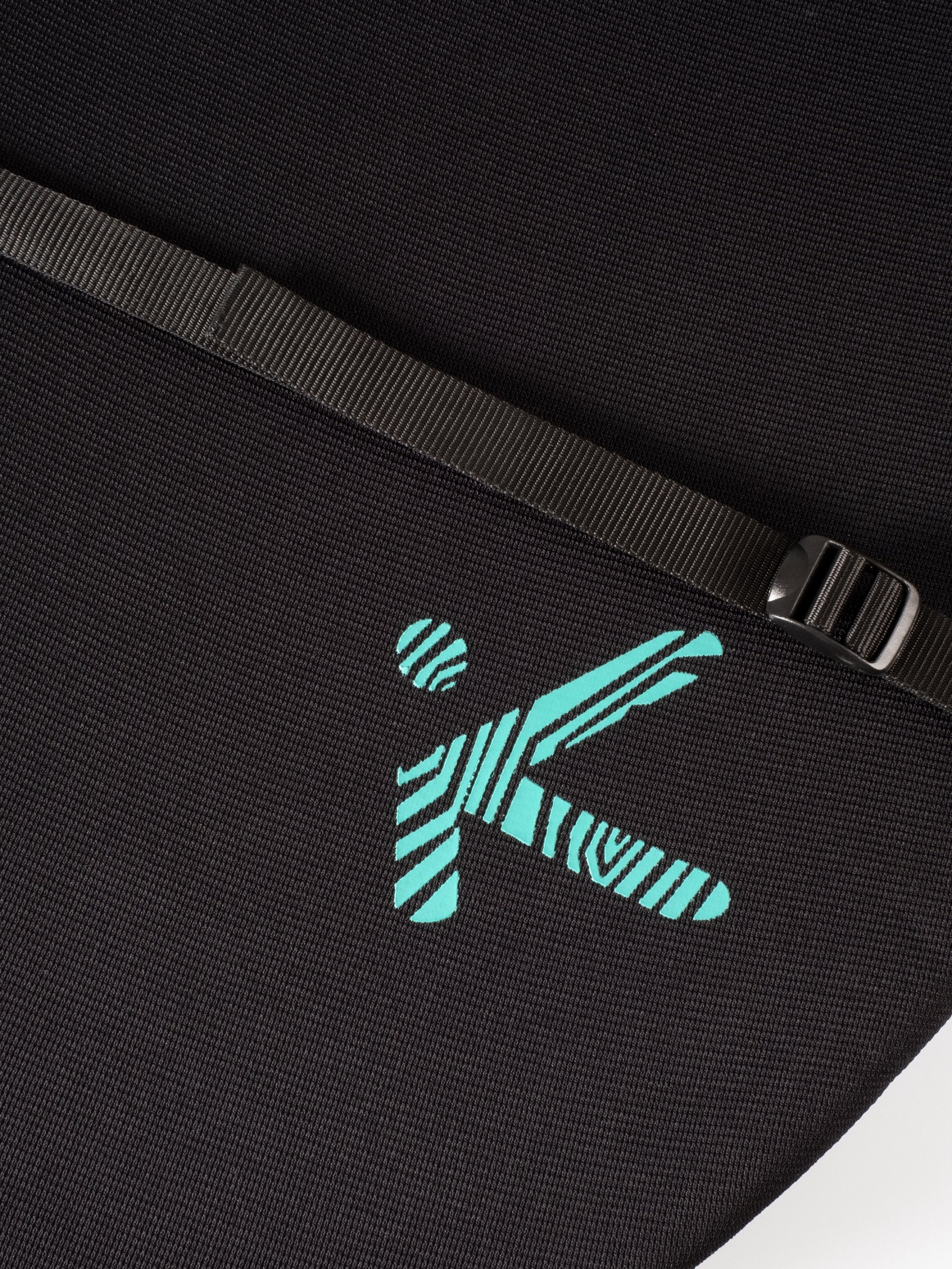 BALLER 87 DECK - CLOSE UP VIEW