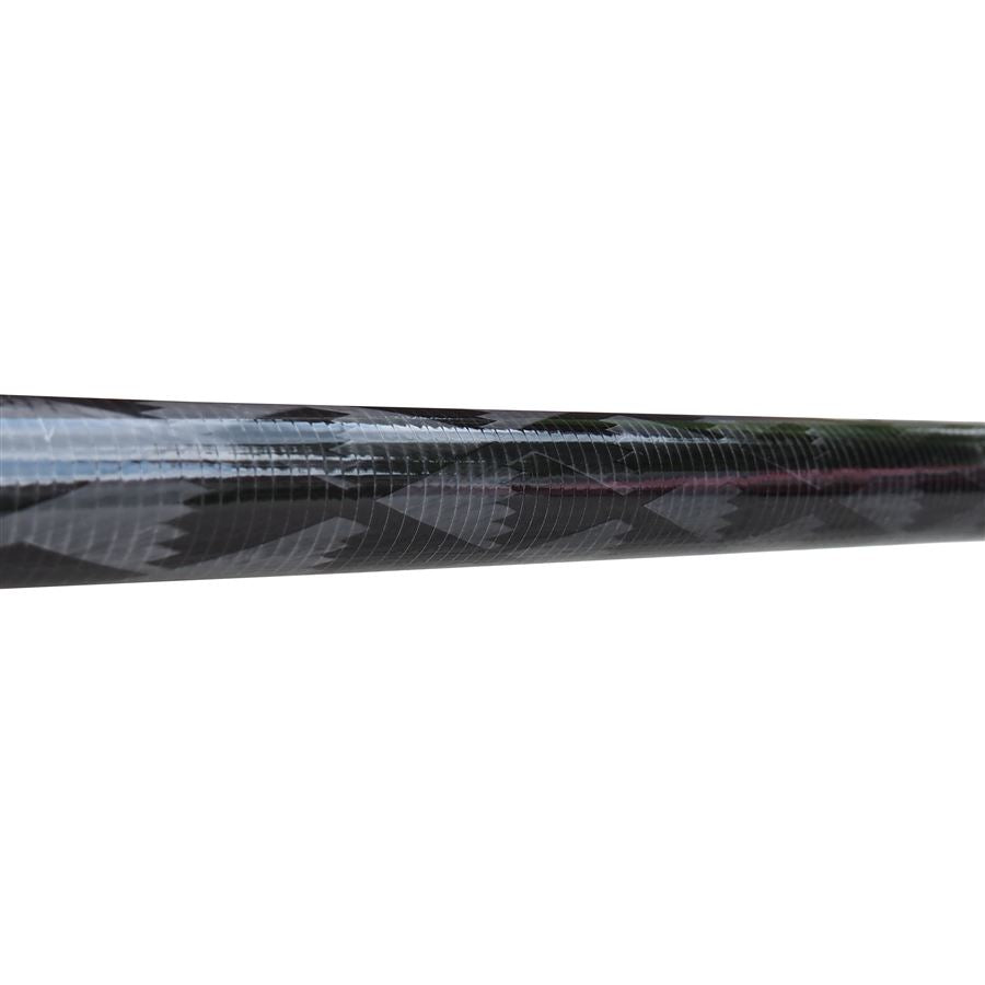 CLOSE UP VIEW OF GALASPORT C1 CARNON SHAFT